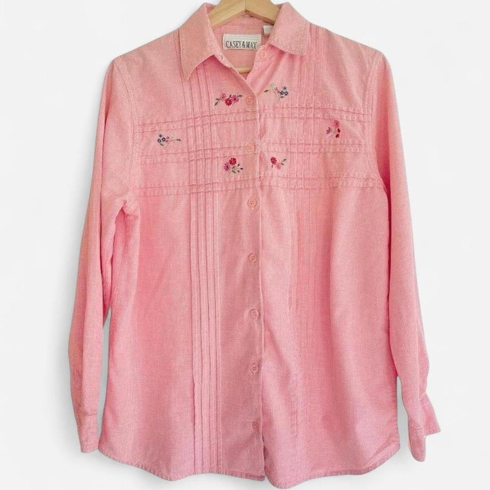 Vintage Casey & Max Pink Gingham Embroidered Floral Long Sleeve Button Shirt
